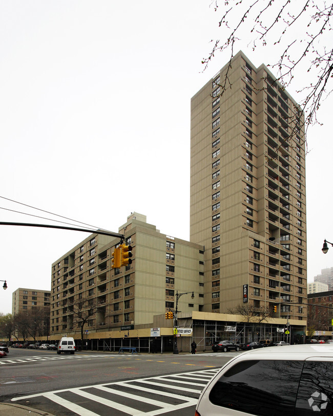 Foto del edificio - Lakeview Apartments