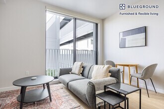 Building Photo - 200 Mesnager St