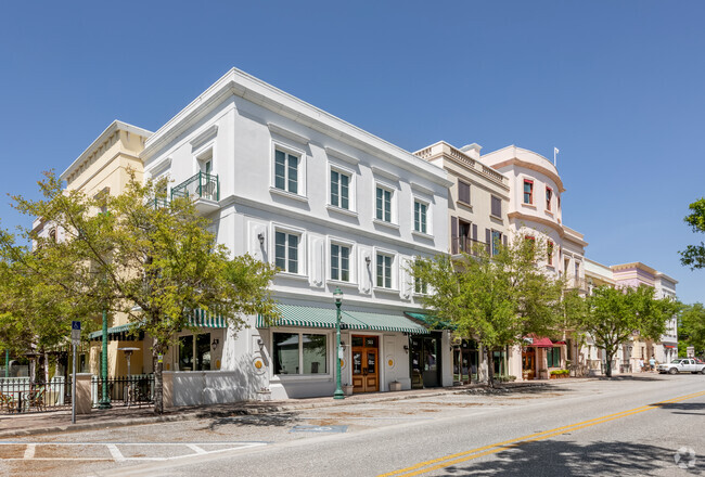 Foto del edificio - Courtyard at Citrus