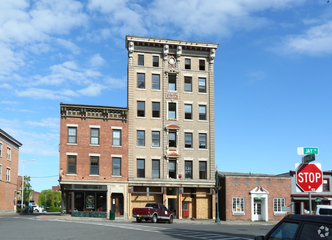 118 Jay St, Schenectady, NY 12305 118 Jay St Schenectady, NY