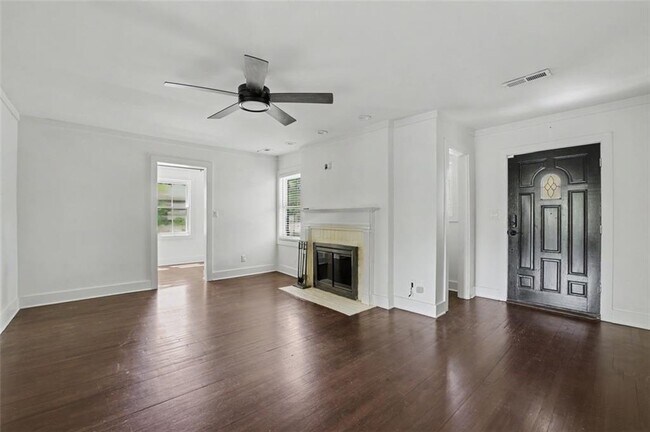 Foto del edificio - 2352 2nd Ave