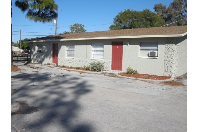 Building Photo - 86 4th St