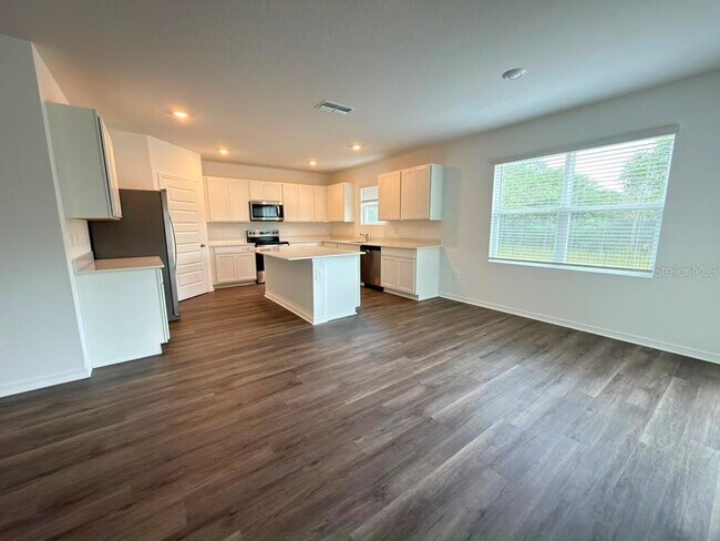 Foto del edificio - 3578 RODEN Rd