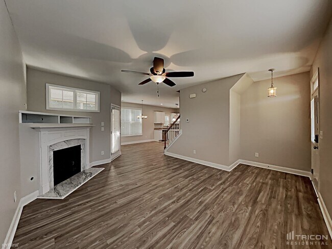 Building Photo - 553 McCarthy Dr
