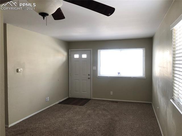 Building Photo - 2510 Frontier Dr