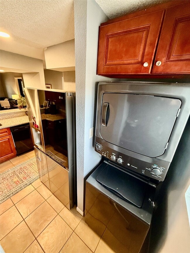 Building Photo - 1516 Bay Area Blvd