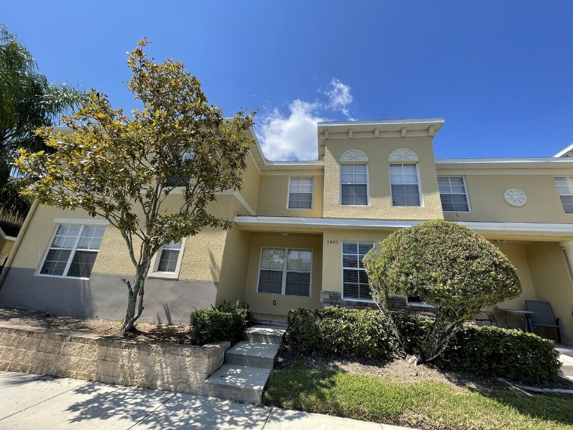 Primary Photo - 2 Bedroom 2.5 Bath Condo in Cobblestone