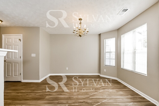 Building Photo - Coming HOME never felt so good!