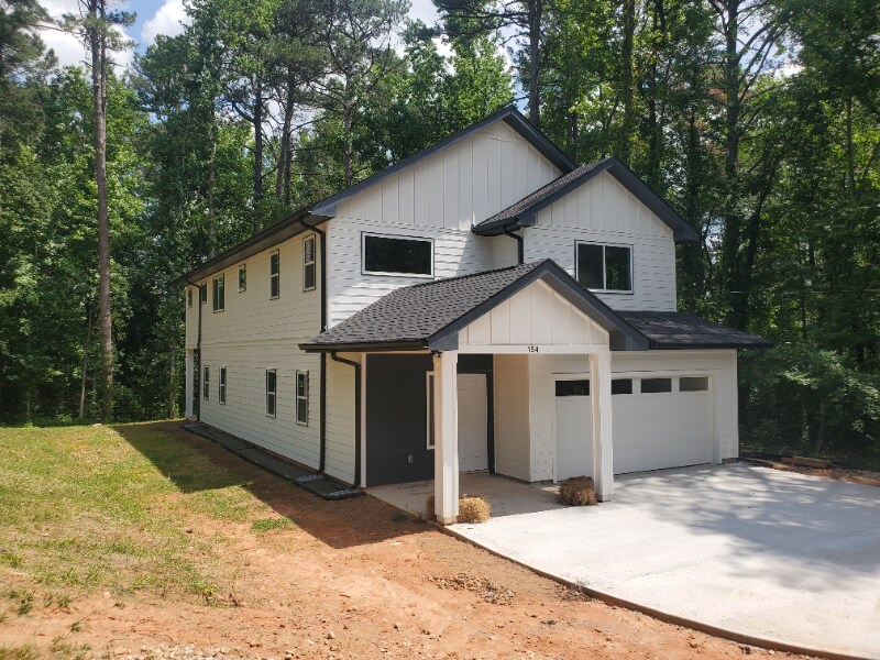 Primary Photo - 184 Woodland Ln SW