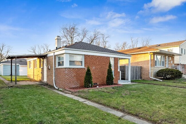 Photo - 14408 Minerva Ave House