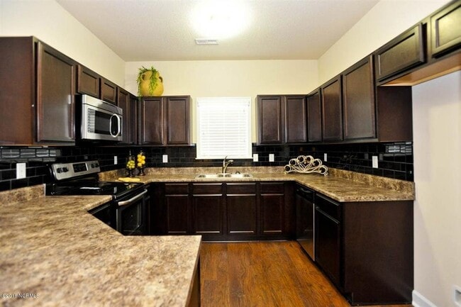 Building Photo - 374 Frisco Wy