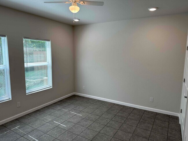 Foto del edificio - 7400 SW 10th Ct