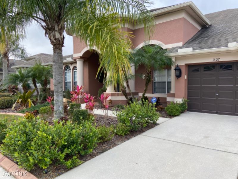 Primary Photo - 4 br, 3 bath House - 1607 Beaconsfield Dr