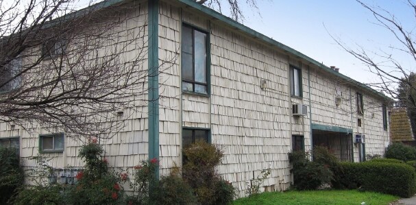 Primary Photo - 1142 N Sutter St