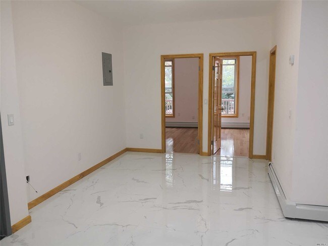 Foto del edificio - 251 Etna St