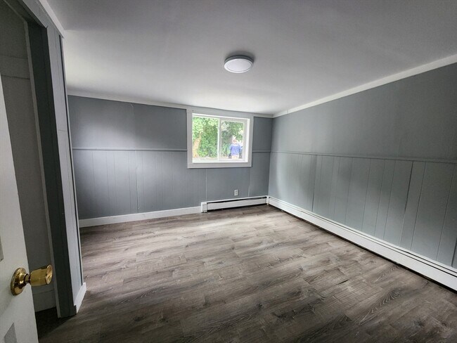 Foto del edificio - 818 Bedford St