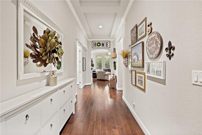 Foto del edificio - 4304 Valley Oaks Dr