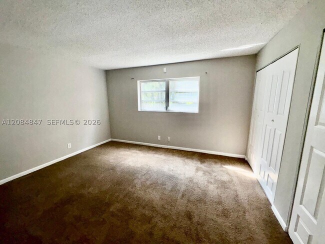 Foto del edificio - 1200 Tallwood Ave