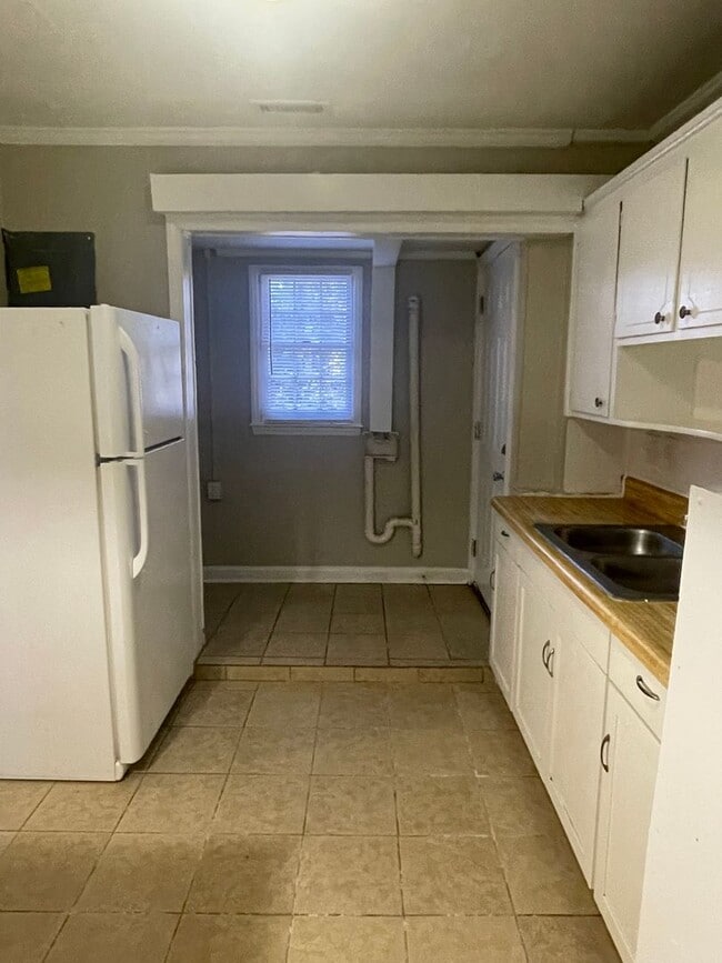Foto del edificio - Adorable 3 bedroom 1 bath home with a carport . Located in Rock Hill