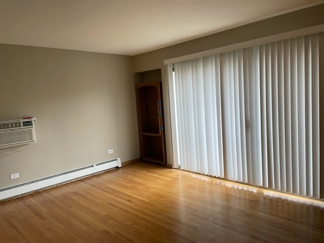 Foto del edificio - 116 Pine Ave