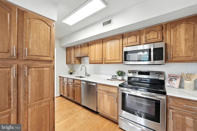 Building Photo - 2230 George C Marshall Dr