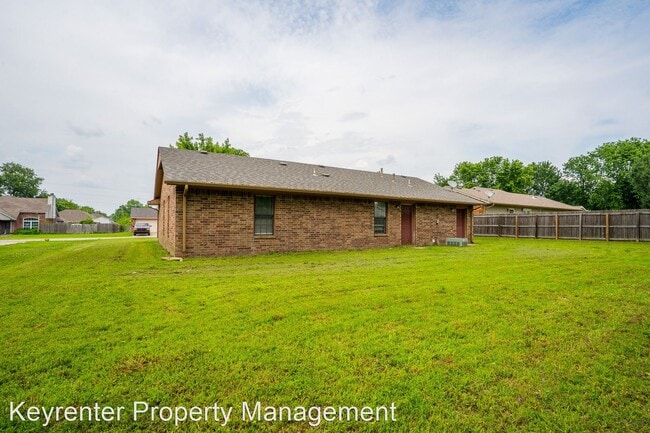 Building Photo - 3 br, 2 bath House - 20978 E 37th St S