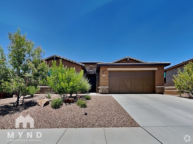 Building Photo - 720 E Silver Canyon Pl