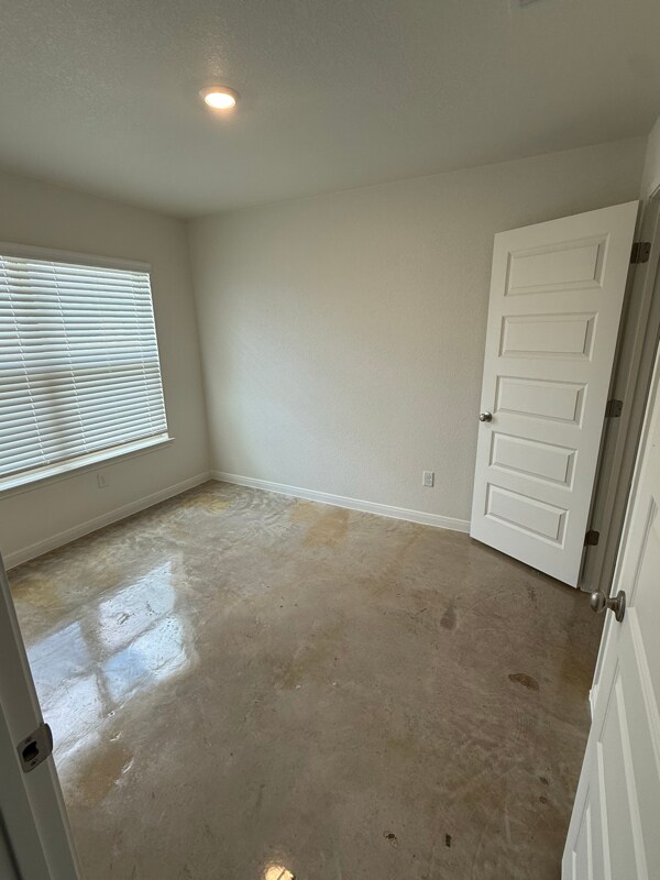 Foto del edificio - 912 Cherry Laurel Ln