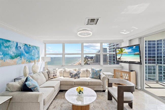 Building Photo - 209 N Fort Lauderdale Beach Blvd