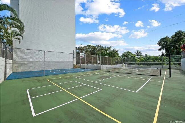 Foto del edificio - 44-134-134 Bayview Haven Pl