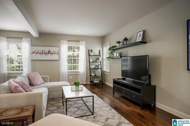 Building Photo - 2 br, 2 bath Condo - 2700 Highland Ave S