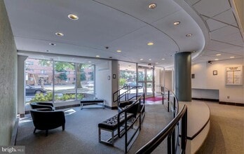 Building Photo - 4401 Cherry Hill Rd