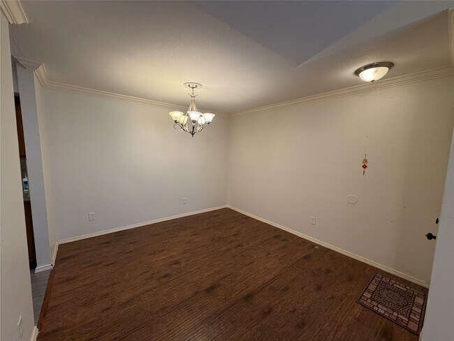 Building Photo - 6602 Harbor Town Dr