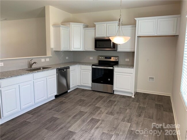 Building Photo - 3852 Tersk Dr
