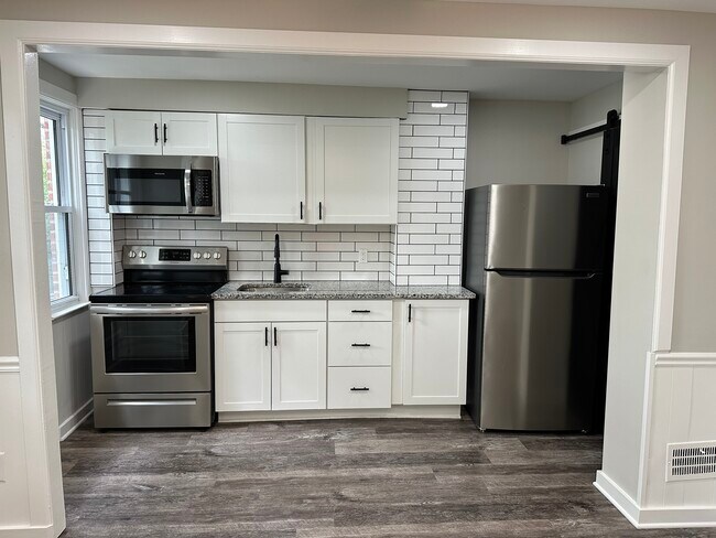 Foto del edificio - 1010 Baltimore Ave