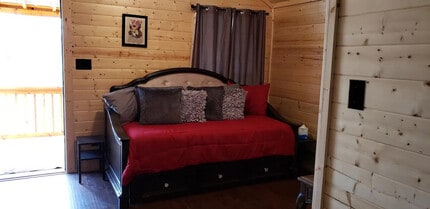 Building Photo - 299 Willow Springs Dr