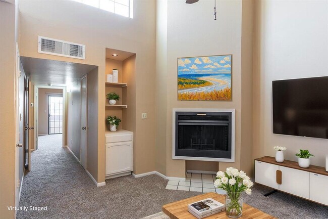 Foto del edificio - Country Crest Apartment Homes