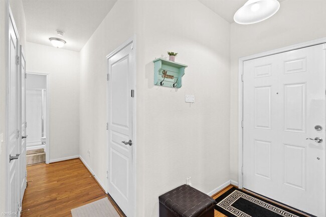 Building Photo - 4 br, 3 bath House - 5702 Camelia Evergree...