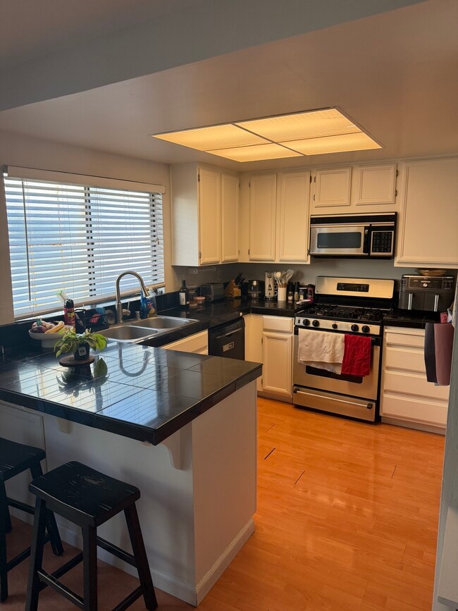 Foto del edificio - 714 Duncanville Ct