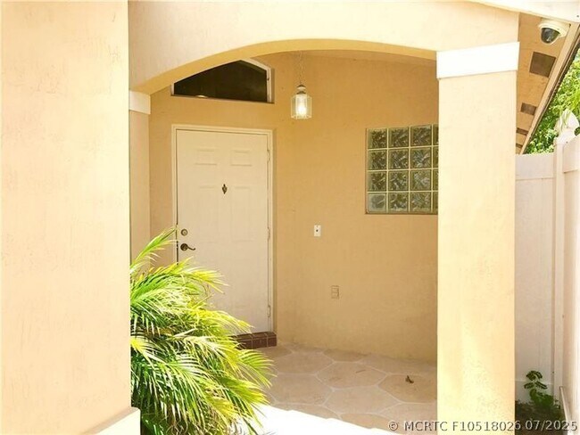 Building Photo - 9821 Red Heart Ln