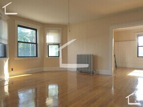 Building Photo - 225 Chestnut Hill Ave