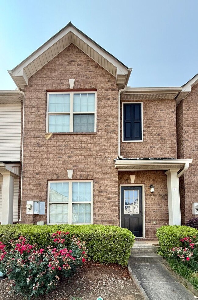 Foto del edificio - Great Oakwood Location- 3 bedroom, 2.5 bat...