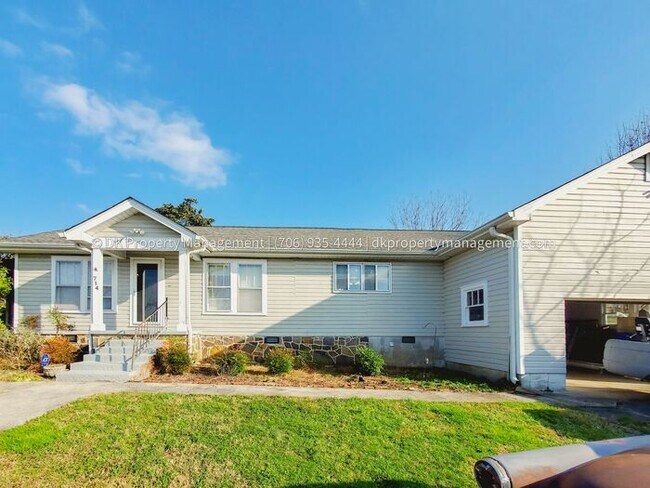 3 Bedroom In Historic Downtown Ringgold Townhouse For Rent In Ringgold Ga Apartments Com 3 Bedroom In Historic Downtown Ringgold Townhouse For Rent In Ringgold Ga Apartments Com