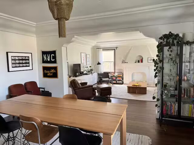 Foto del edificio - 1226 S Orange Grove Ave