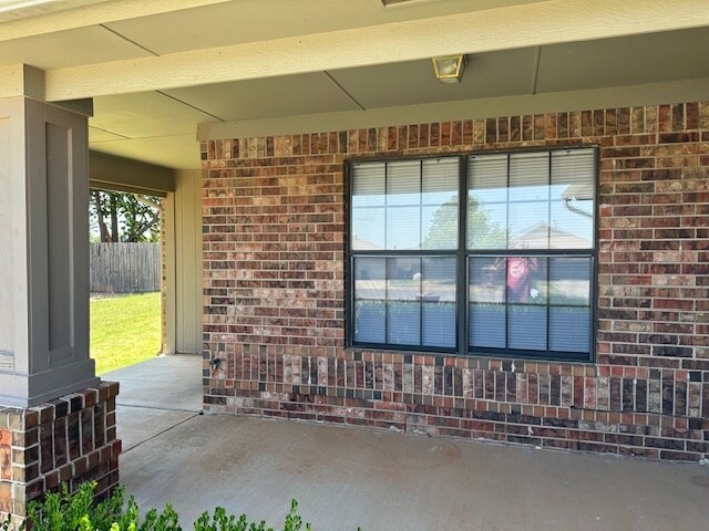 Foto del edificio - 10305 Plymouth Ct