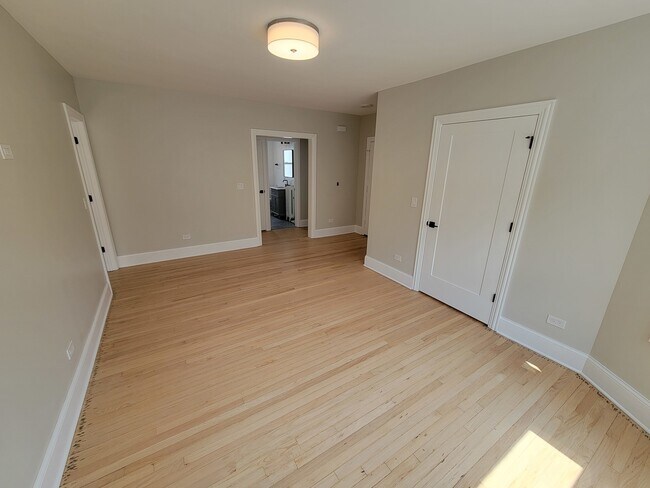 Foto del edificio - 6418 N Richmond St