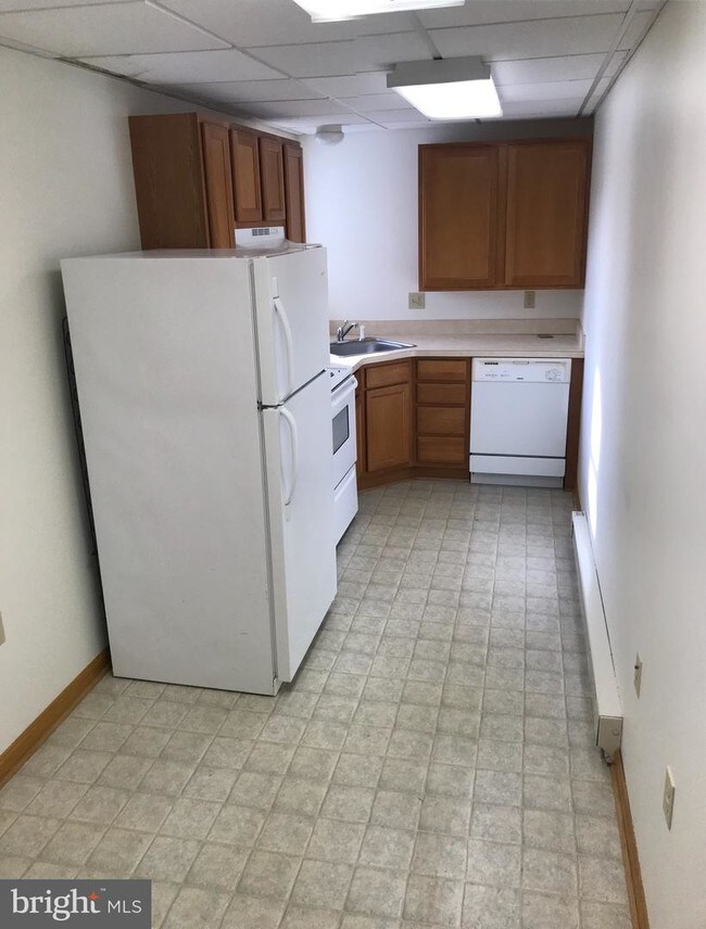 Foto del edificio - 2501 Green Valley Rd