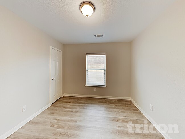 Building Photo - 111 Drover Ridge Rd