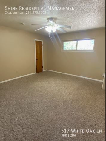 Building Photo - 517 White Oak Ln