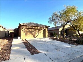 Building Photo - 4205 Gliding Gulls Ave